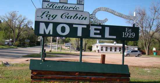 log cabin motel hot springs